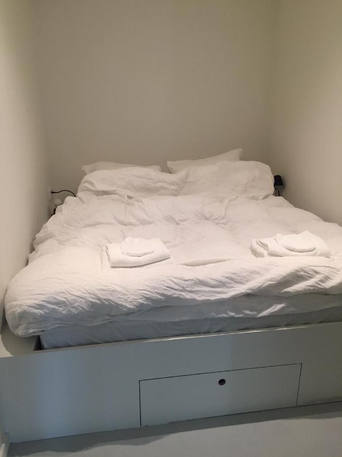 Bed and Breakfast Studio 28A6 With Free Parking Place Amsterdam Exterior foto